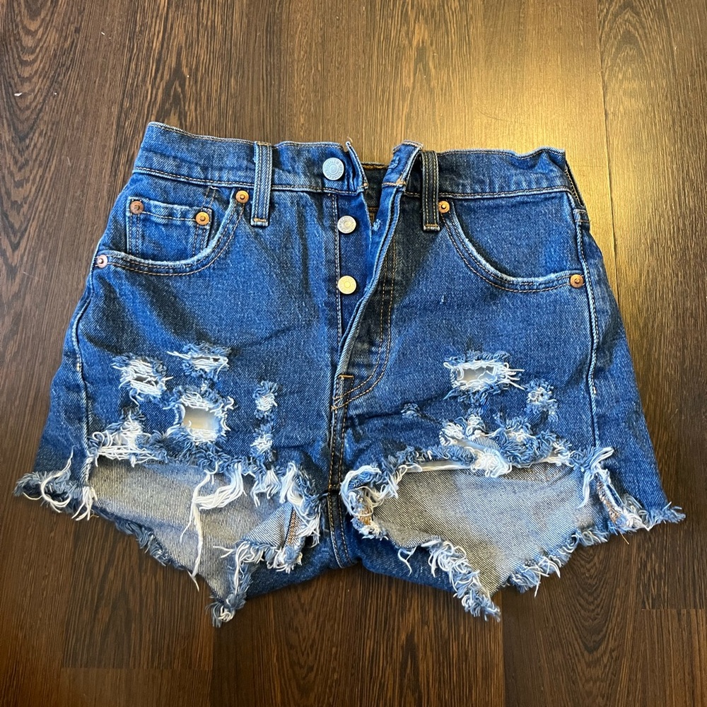 Levi’s 501 shorts